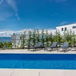 Deluxe With Swimming Pool, Whirlpool On The Roof Terrace With A Beautiful Sea View - By Traveler Tourist Agency Krk Id 2125 I Villa