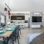 Villa Deluxe With Swimming Pool, Whirlpool On The Roof Terrace With A Beautiful Sea View - By Traveler Tourist Agency Krk Id 2125 I Sveti Vid-Miholjice