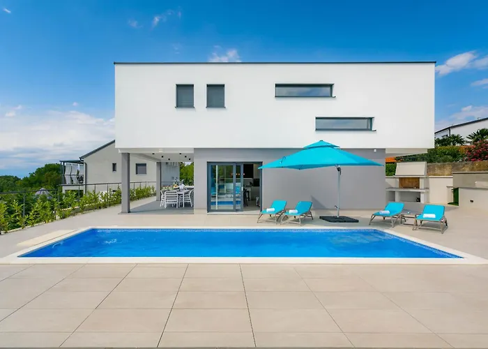 빌라 Deluxe With Swimming Pool, Whirlpool On The Roof Terrace With A Beautiful Sea View - By Traveler Tourist Agency Krk Id 2125 I Sveti Vid-Miholjice