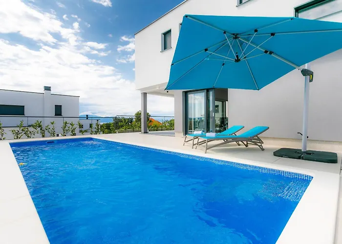 빌라 Deluxe With Swimming Pool, Whirlpool On The Roof Terrace With A Beautiful Sea View - By Traveler Tourist Agency Krk Id 2125 I *