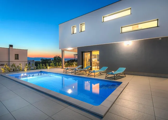 빌라 Deluxe With Swimming Pool, Whirlpool On The Roof Terrace With A Beautiful Sea View - By Traveler Tourist Agency Krk Id 2125 I Sveti Vid-Miholjice