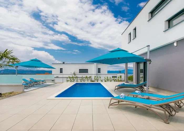 Deluxe With Swimming Pool, Whirlpool On The Roof Terrace With A Beautiful Sea View - By Traveler Tourist Agency Krk Id 2125 I Sveti Vid-Miholjice