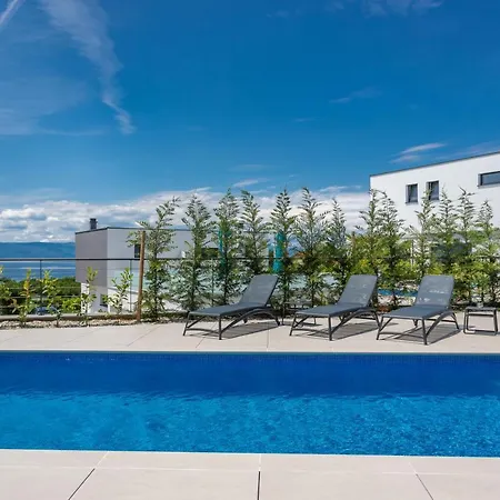 Deluxe With Swimming Pool, Whirlpool On The Roof Terrace With A Beautiful Sea View - By Traveler Tourist Agency Krk Id 2125 I Vila