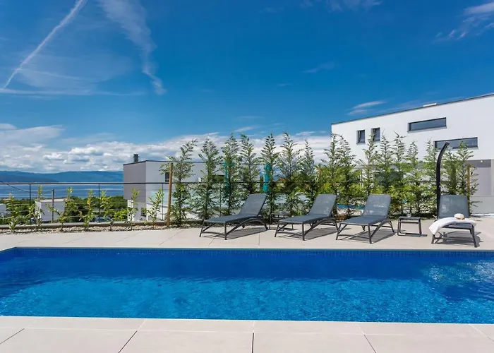 Deluxe With Swimming Pool, Whirlpool On The Roof Terrace With A Beautiful Sea View - By Traveler Tourist Agency Krk Id 2125 I Villa