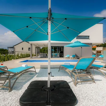 Deluxe With Swimming Pool, Whirlpool On The Roof Terrace With A Beautiful Sea View - By Traveler Tourist Agency Krk Id 2125 I *